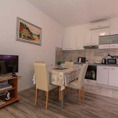 Apartman Borna ซาดาร์ ภายนอก รูปภาพ