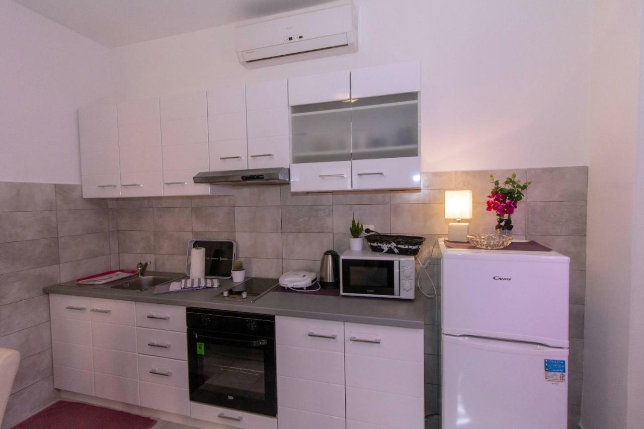 Apartman Borna ซาดาร์ ภายนอก รูปภาพ