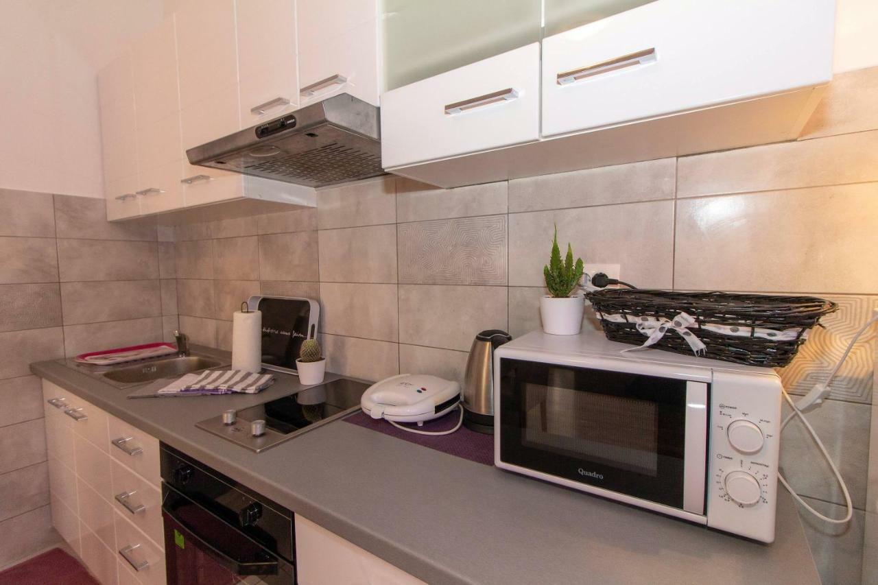 Apartman Borna ซาดาร์ ภายนอก รูปภาพ