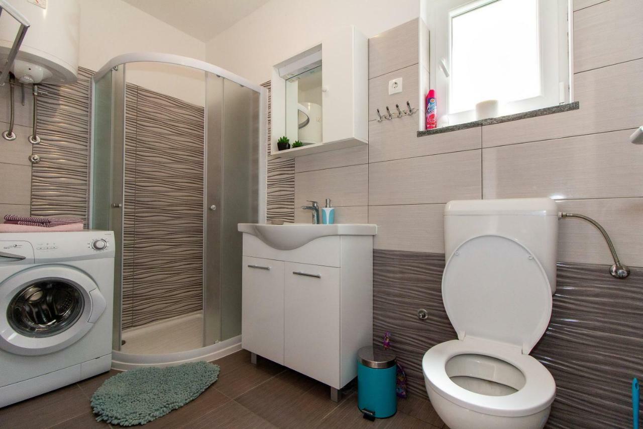 Apartman Borna ซาดาร์ ภายนอก รูปภาพ