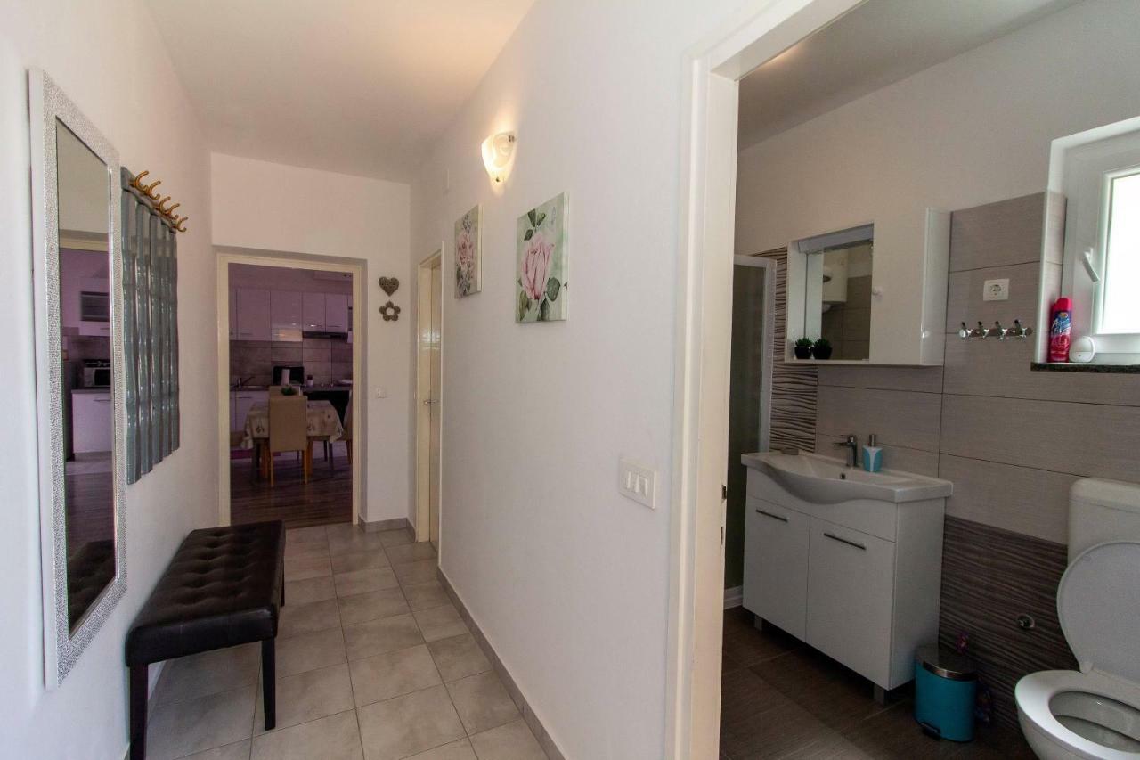 Apartman Borna ซาดาร์ ภายนอก รูปภาพ
