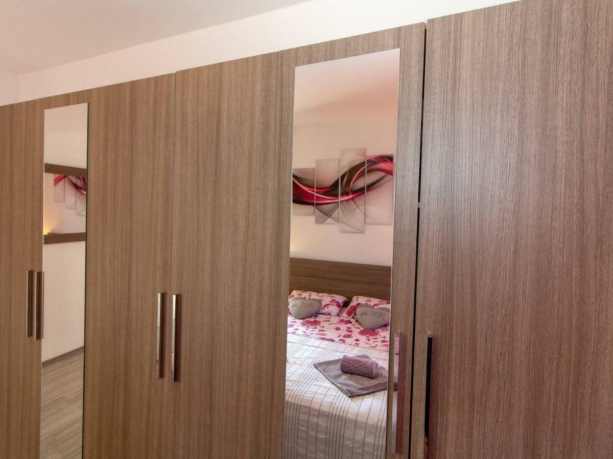 Apartman Borna ซาดาร์ ภายนอก รูปภาพ