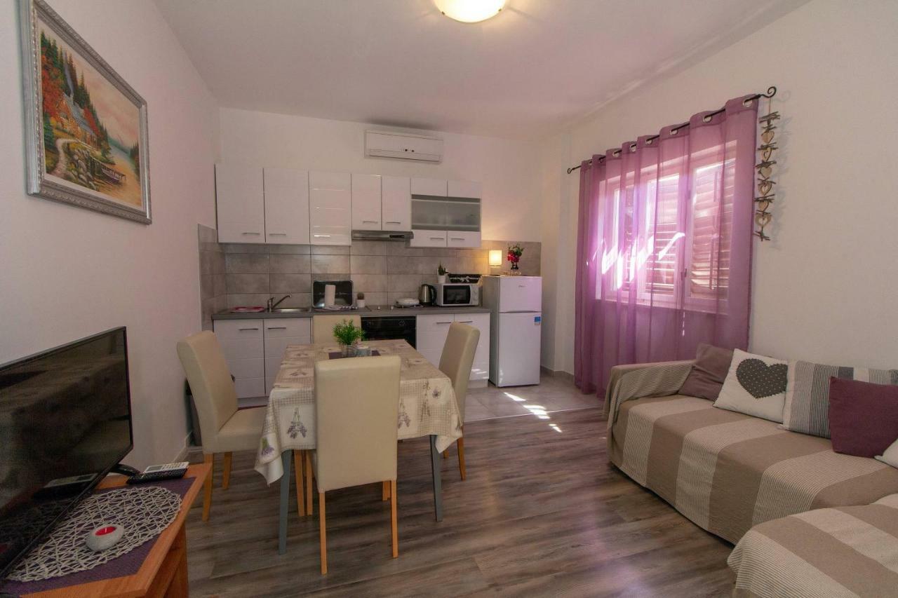 Apartman Borna ซาดาร์ ภายนอก รูปภาพ